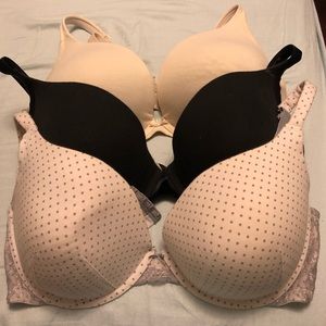 Cacique Intimates bra set of 3!size 44DD